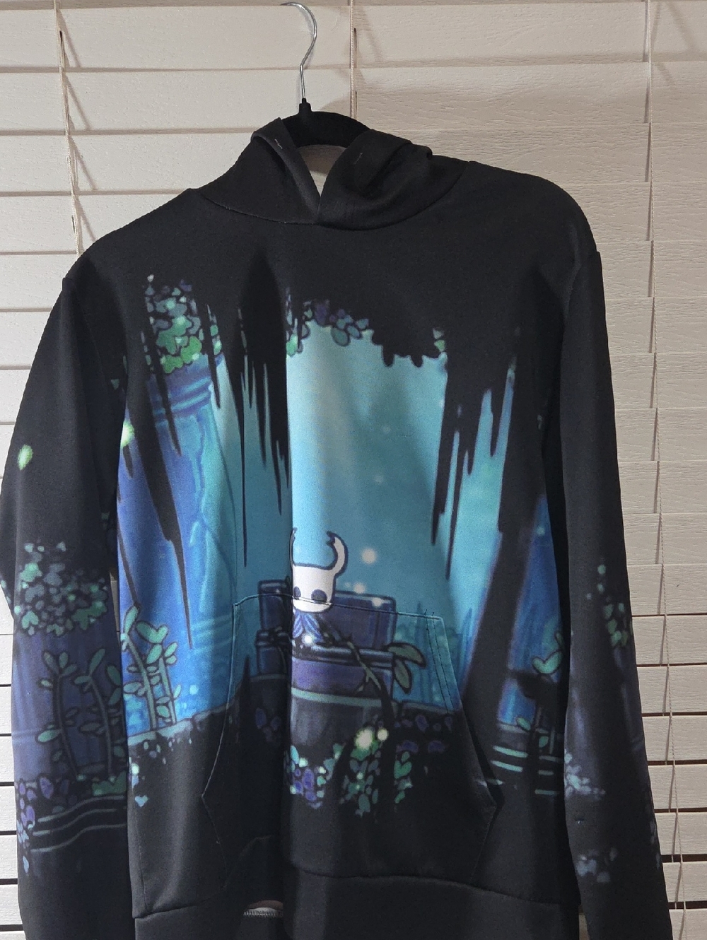 Hollow Knight Graphic Pullover Hoodie - Black & Teal Fantasy Art